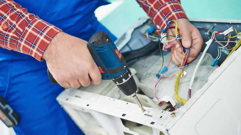 Gölcük Demirdöküm Demirdöküm çamaşır makinesi kart tamiri – Su almama arızası orijinal parça ile giderildi. - Teknik servis örneği